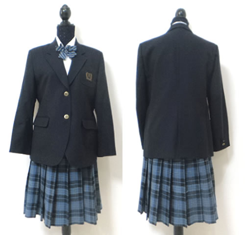 私立栄徳高校女子制服