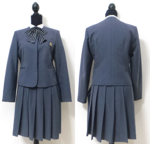 私立有明高校女子制服