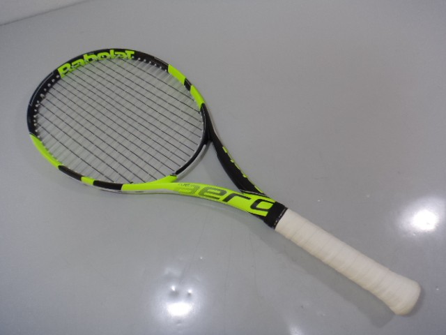 硬式用テニスラケット Babalat Pure aero